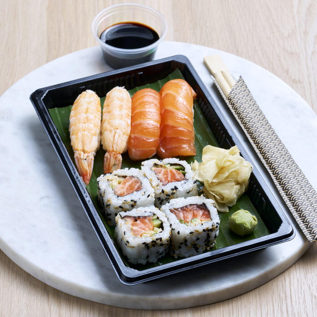 kreativcatering-lunsj-sushi-8biter